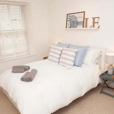 شقة Prime Clifton Location - 2 Bedroom